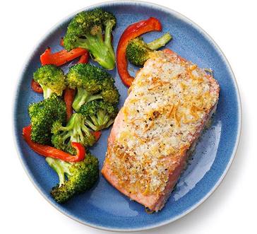 Potato-Crusted Salmon with Roasted Veggies image