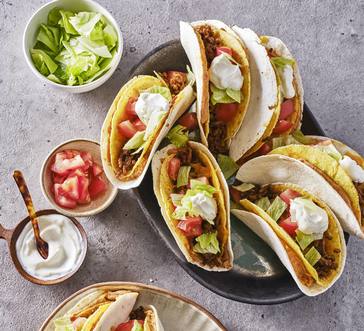 Beef and Refried Bean Gordita Crunch image