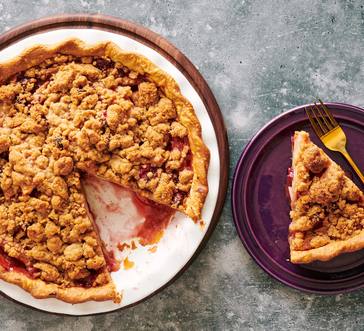 Pear-Cranberry Crumble Pie image