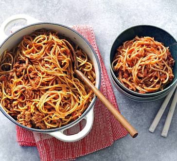 One-Pot Spaghetti with Ground Beef and Marinara Sauce image