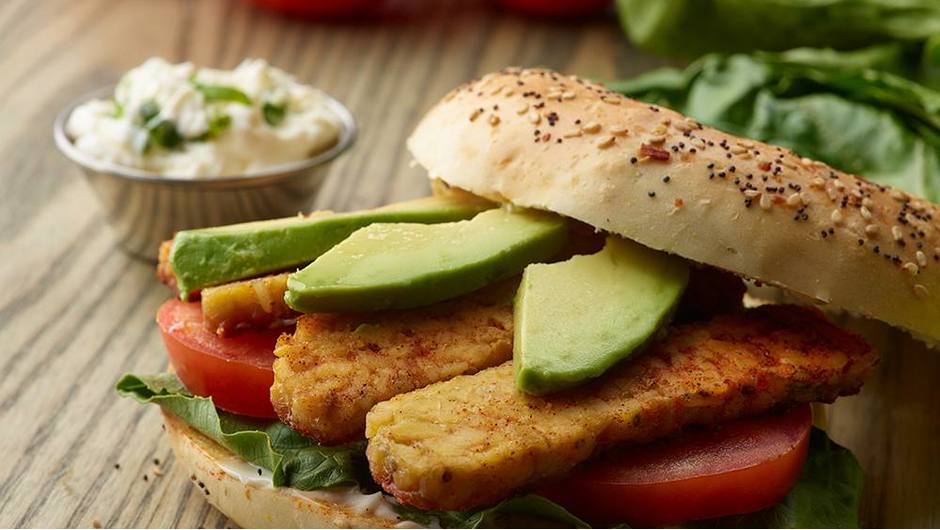 TLT Bagel Sandwich (Tempeh, Lettuce, Tomato) with Avocado and Basil