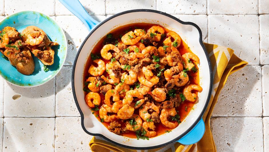 Garlic shrimp with chorizo martin s foods