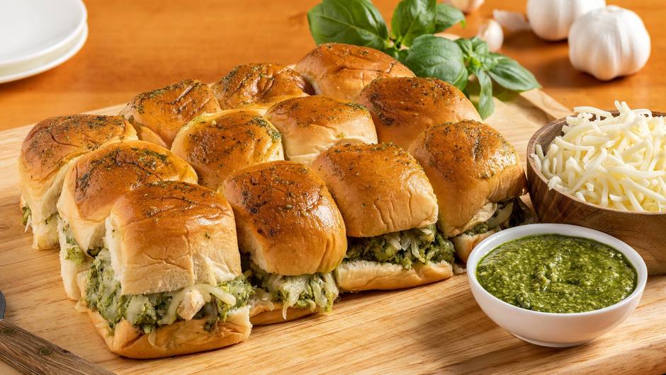 Baked Pesto Chicken Sliders Food Lion