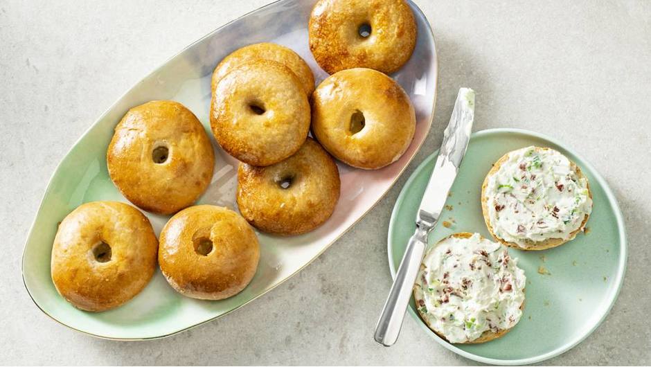 ThreeIngredient Bagels with Green OnionBacon Cream Cheese Giant