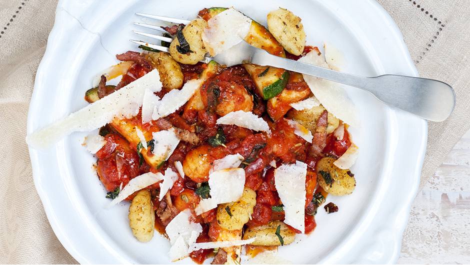 Gnocchi in Zucchini-Tomato Sauce | Stop and Shop