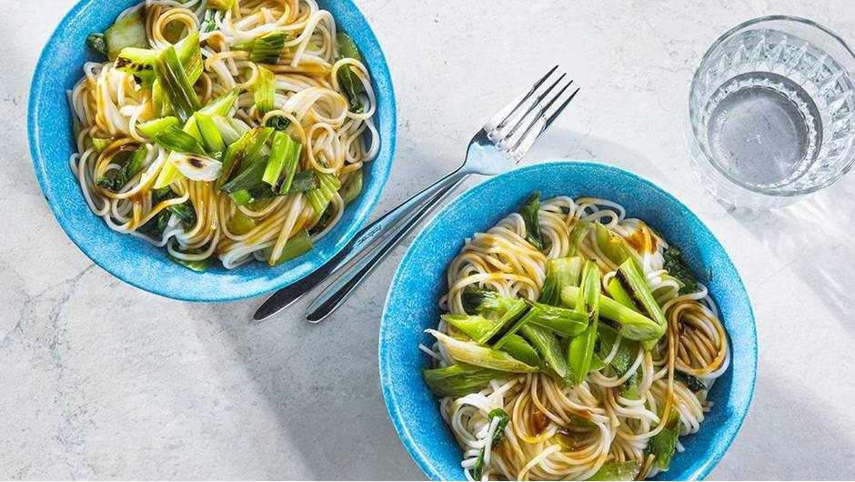 ShanghaiStyle Green Onion Noodles with Bok Choy Giant Food