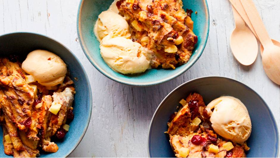 Slow Cooker Apple Cinnamon Bread Pudding Stop and Shop