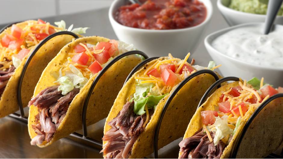 Pulled Pork Tacos with CilantroLime Sour Cream Giant Food