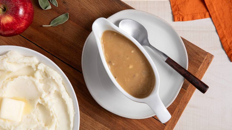 MakeAhead SageandCider Gravy Food Lion