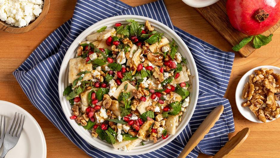 Feta and Flatbread Salad Food Lion