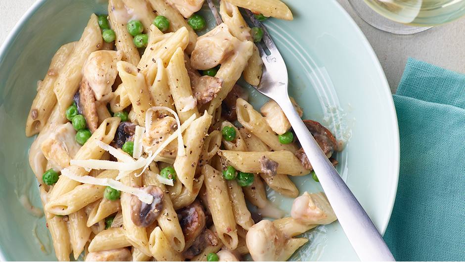 Creamy Chicken and Mushroom Pasta | Giant Food