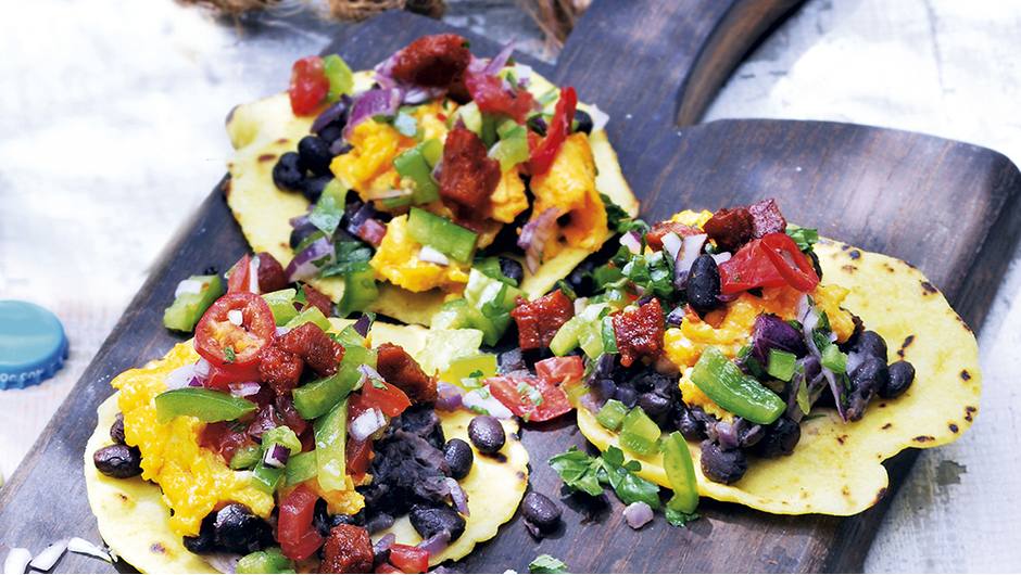 Black Bean, Pepperoni and Egg Tacos Giant Food