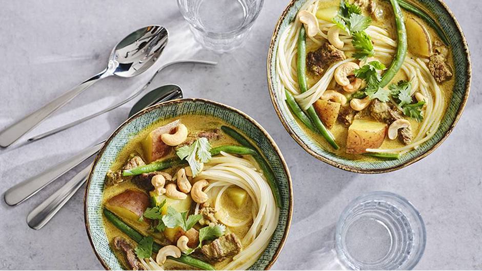 Instant Pot® Cashew Curry Beef with Rice Noodles Giant Food Store