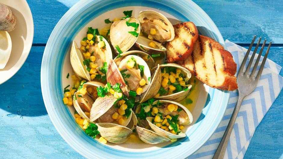 Grilled Clams with Buttered Corn Giant Food Store