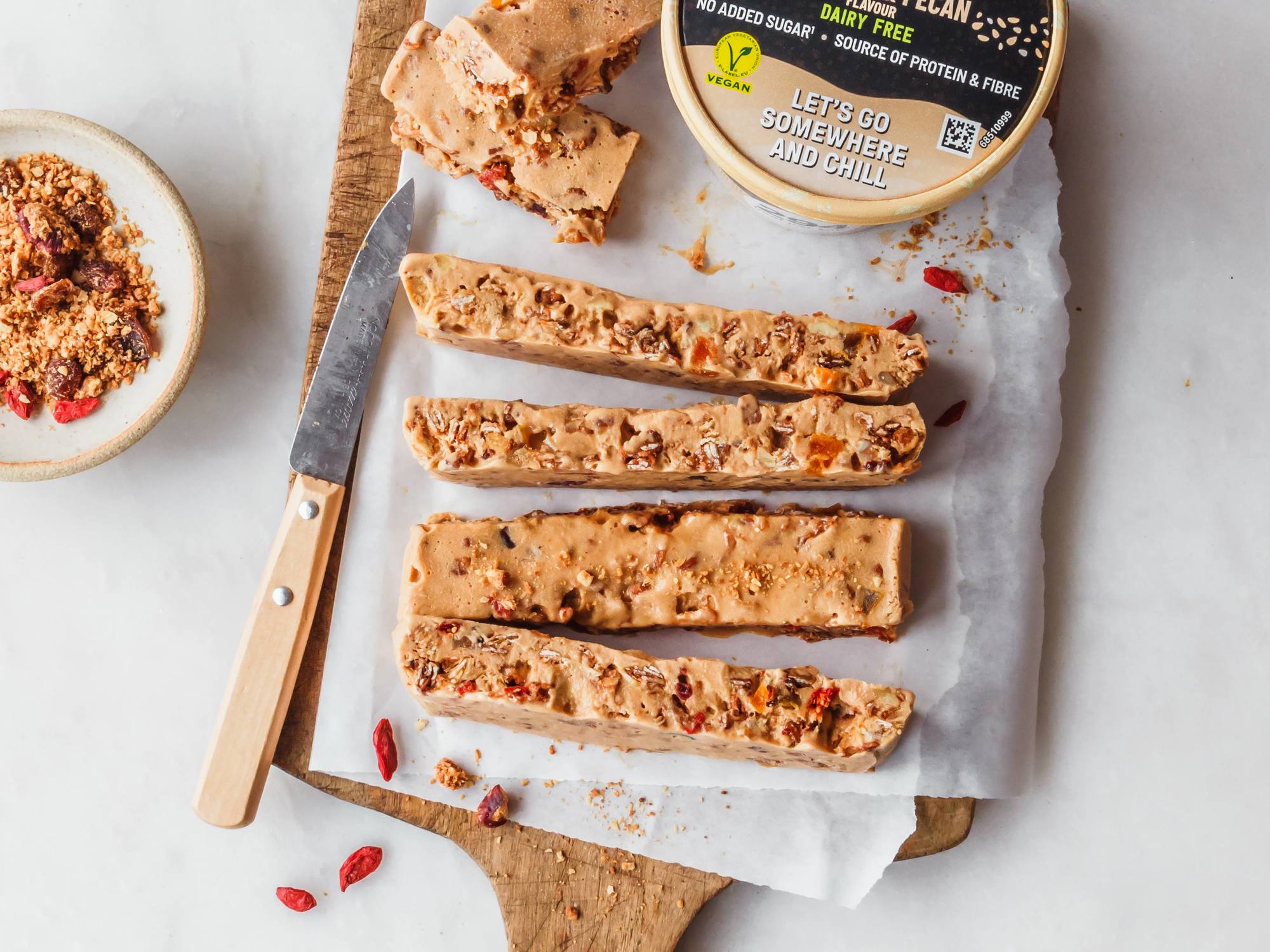 Vegane Caramel & Pecan MüsliEisriegel Breyers