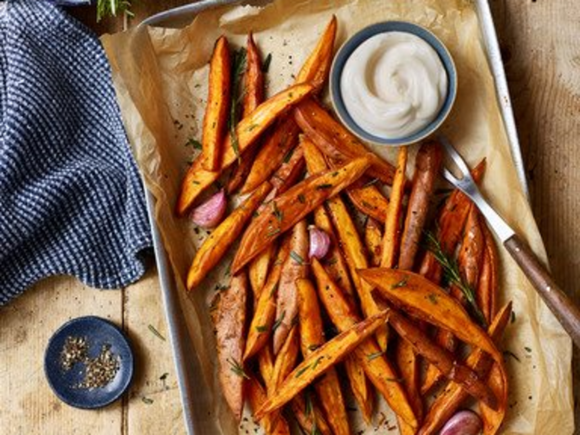 Søtpotetfries med mayo | Hellmann's