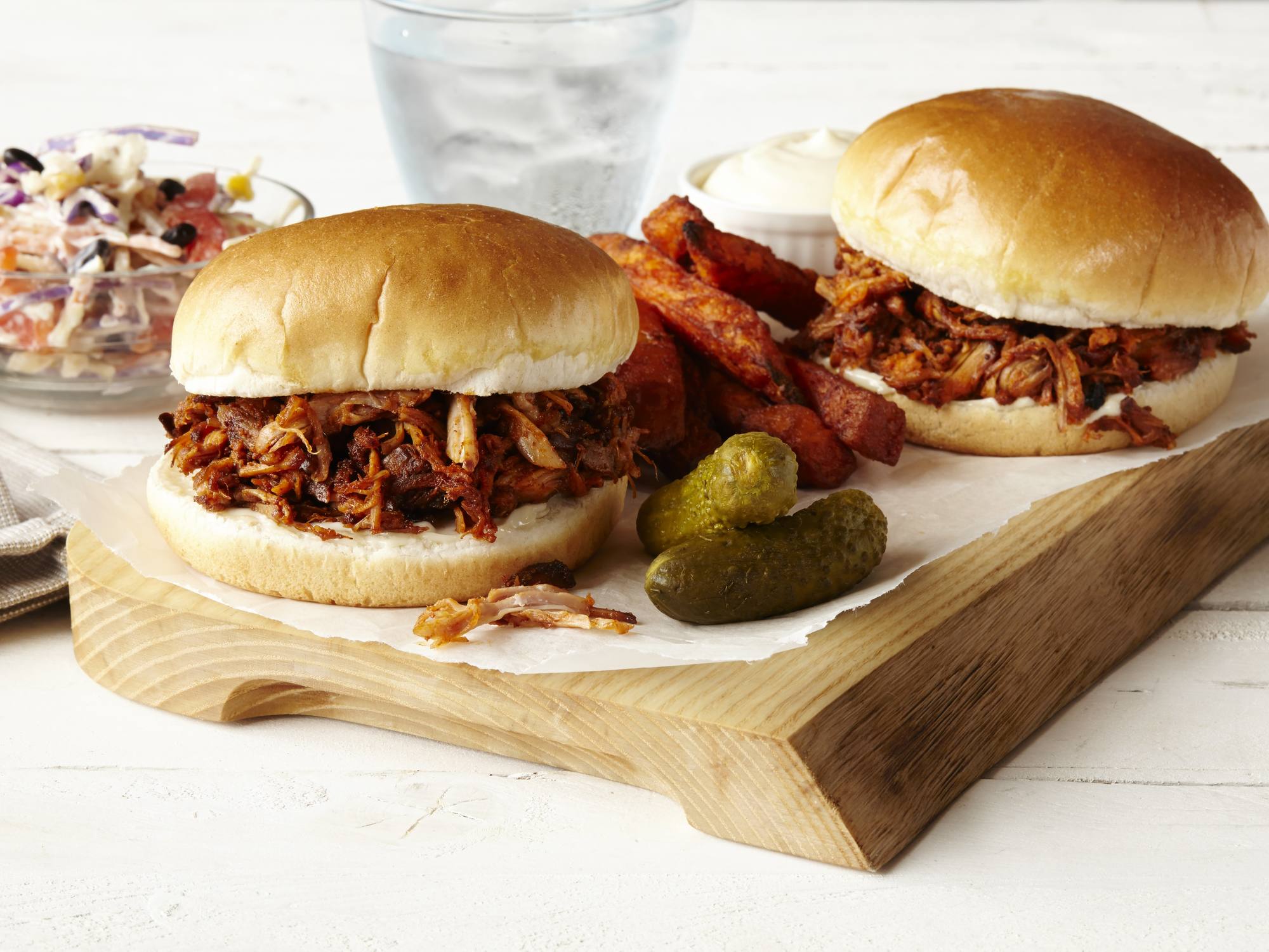 Slow cooked pulled pork sandwich | Hellmann's
