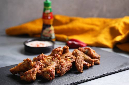 ปีกไก่กรอบคลุกไข่เค็ม