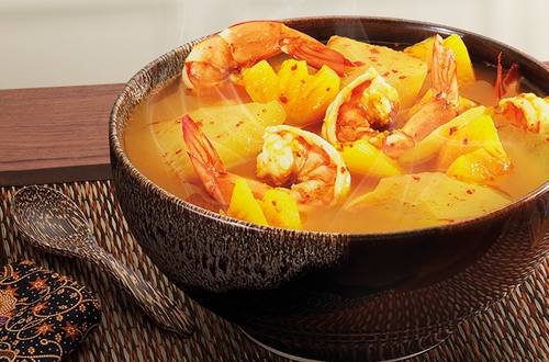 แกงเหลืองมะละกอสับปะรดกุ้ง