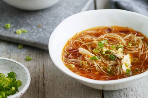 Hot & sour chicken soup