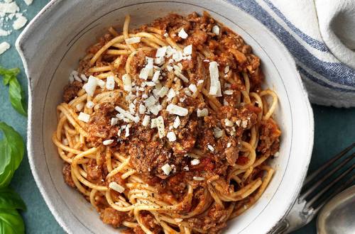 Bolognesekastike spagetilla