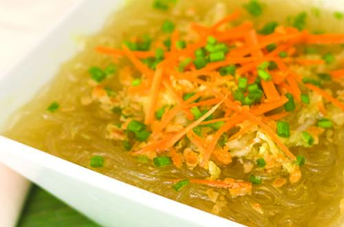 Tasty Meatless Sotanghon Soup Recipe