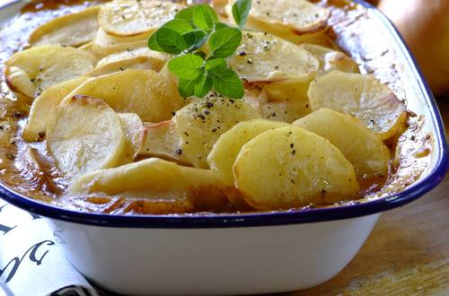 apple and pork casserole