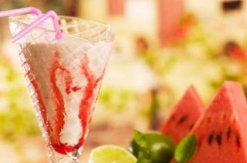 Smoothie de melancia e framboesa