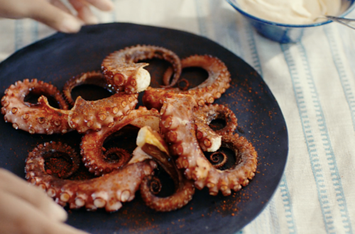 Receta De Pulpo Asado A La Cerveza Karlos Arguiano Receta De Pulpo Asado A La Cerveza Karlos Arguiano