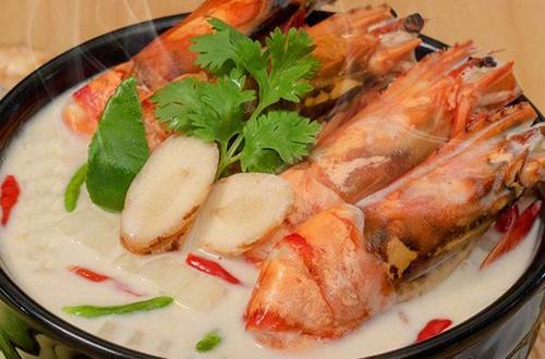 ต้มข่ากุ้ง