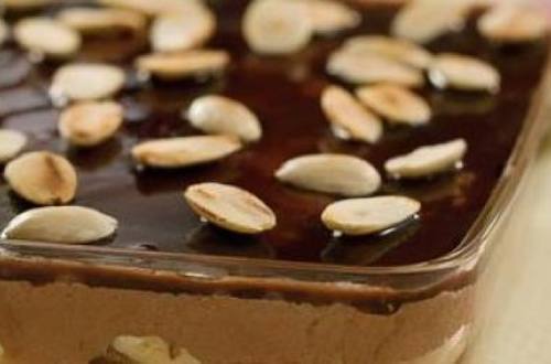 Pavê de chocolate e damasco