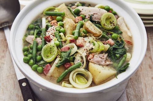 Easy Chicken & Vegetable Casserole