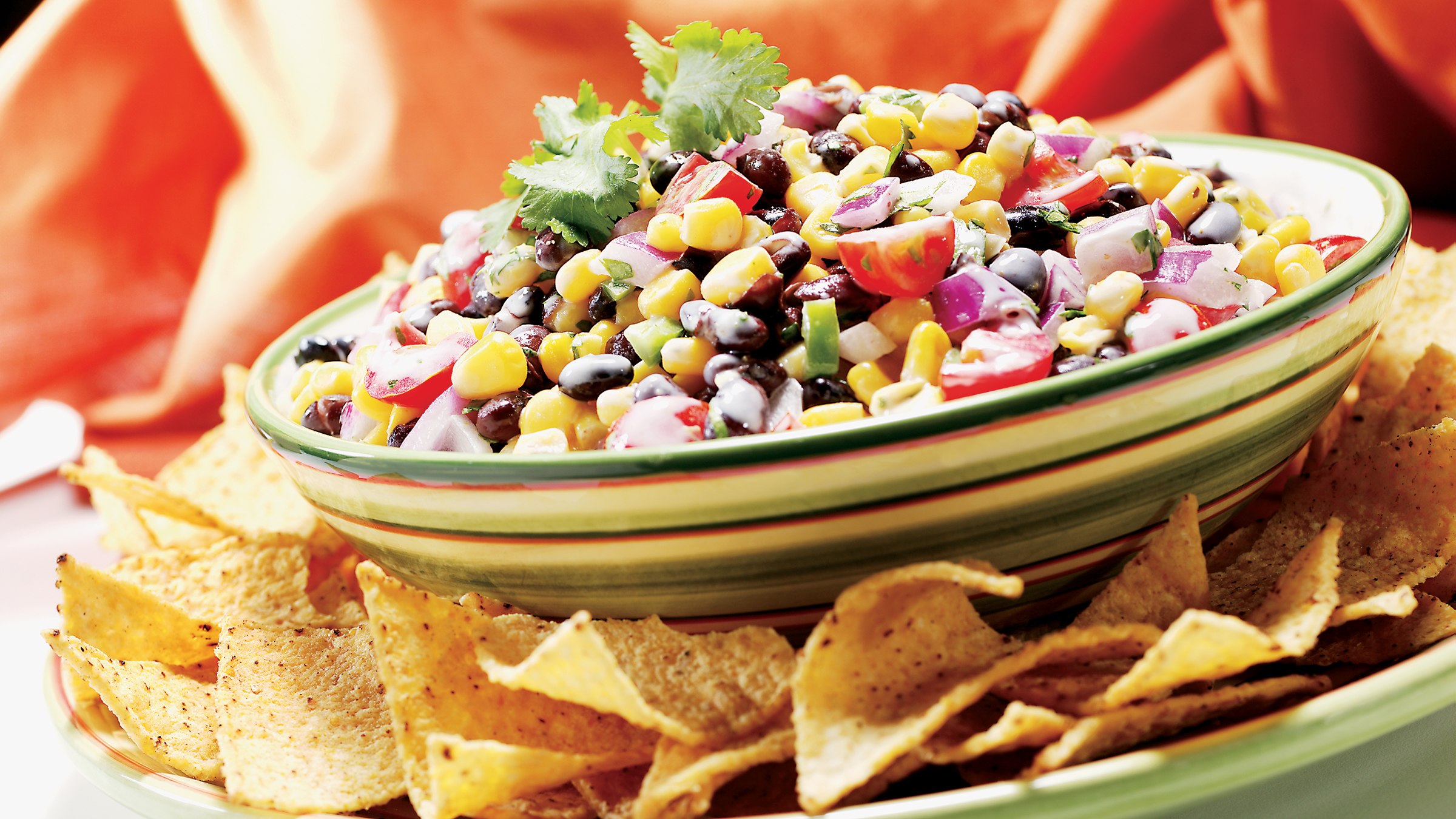 Salsa de alubias negras y maíz Salsa de alubias negras y maíz