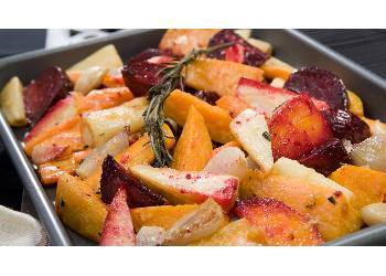 Tubérculos comestibles asados al horno Tubérculos comestibles asados al horno