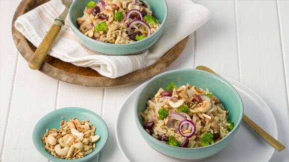 Cheesy Rice with Sweet Onions & Toasted Nuts Cheesy Rice with Sweet Onions & Toasted Nuts