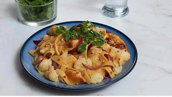 Lemon Chicken & Cauliflower Pasta Lemon Chicken & Cauliflower Pasta