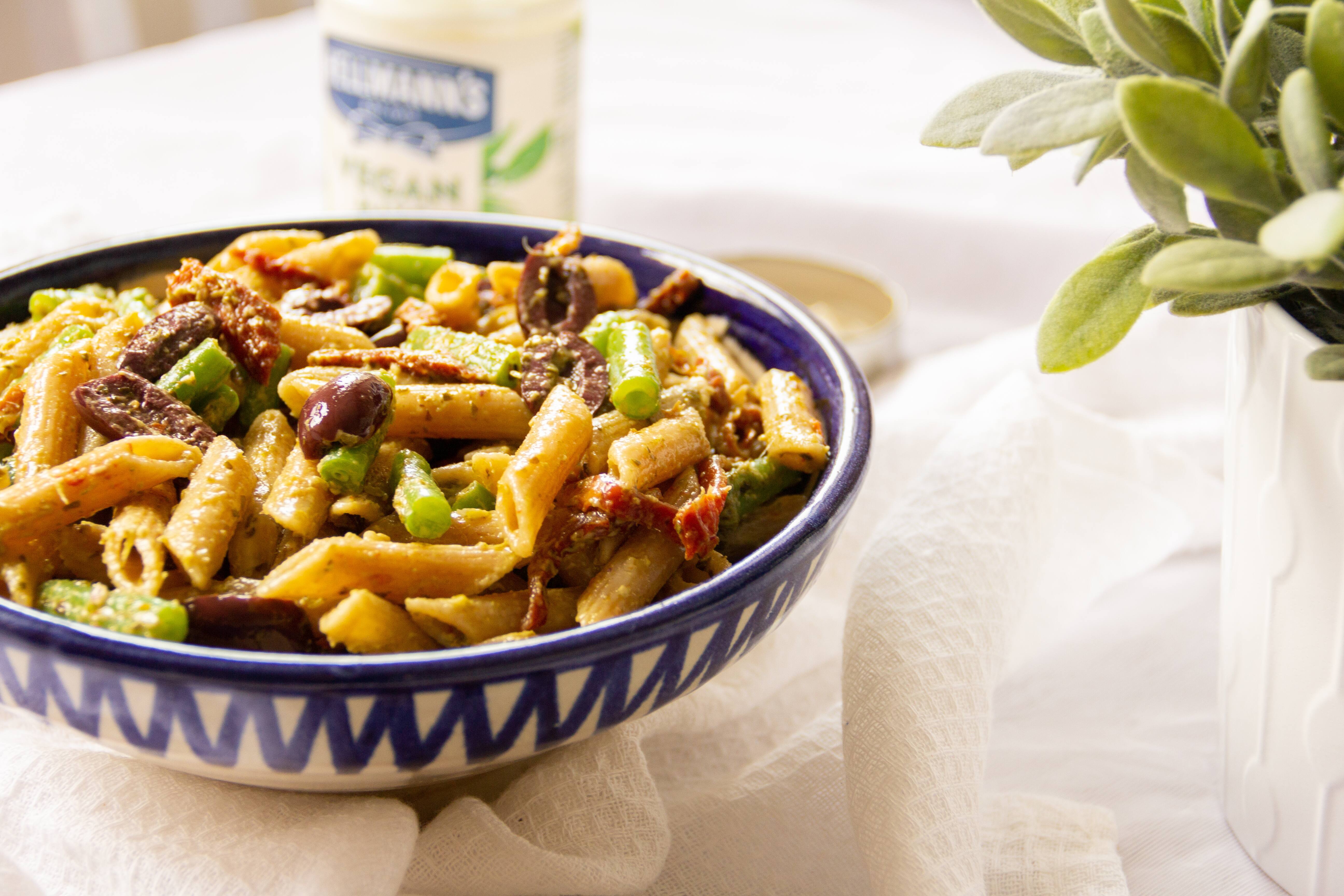 Creamy Vegan Pesto Pasta Salad Hellmann's UK