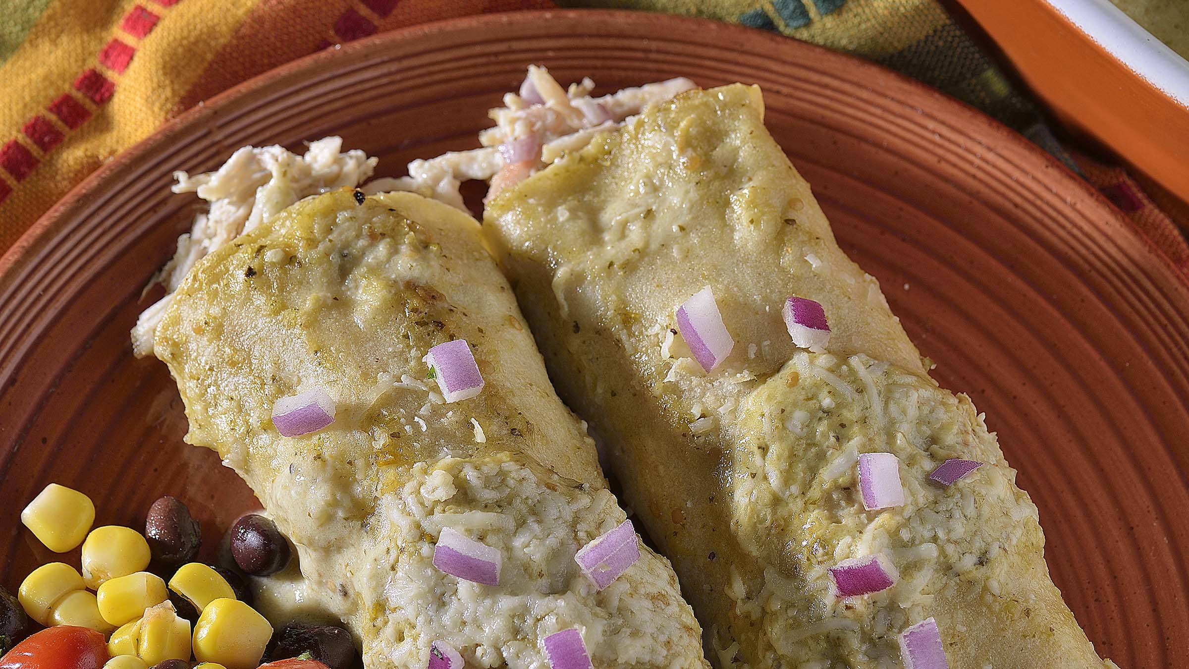 Creamy Enchiladas Verdes