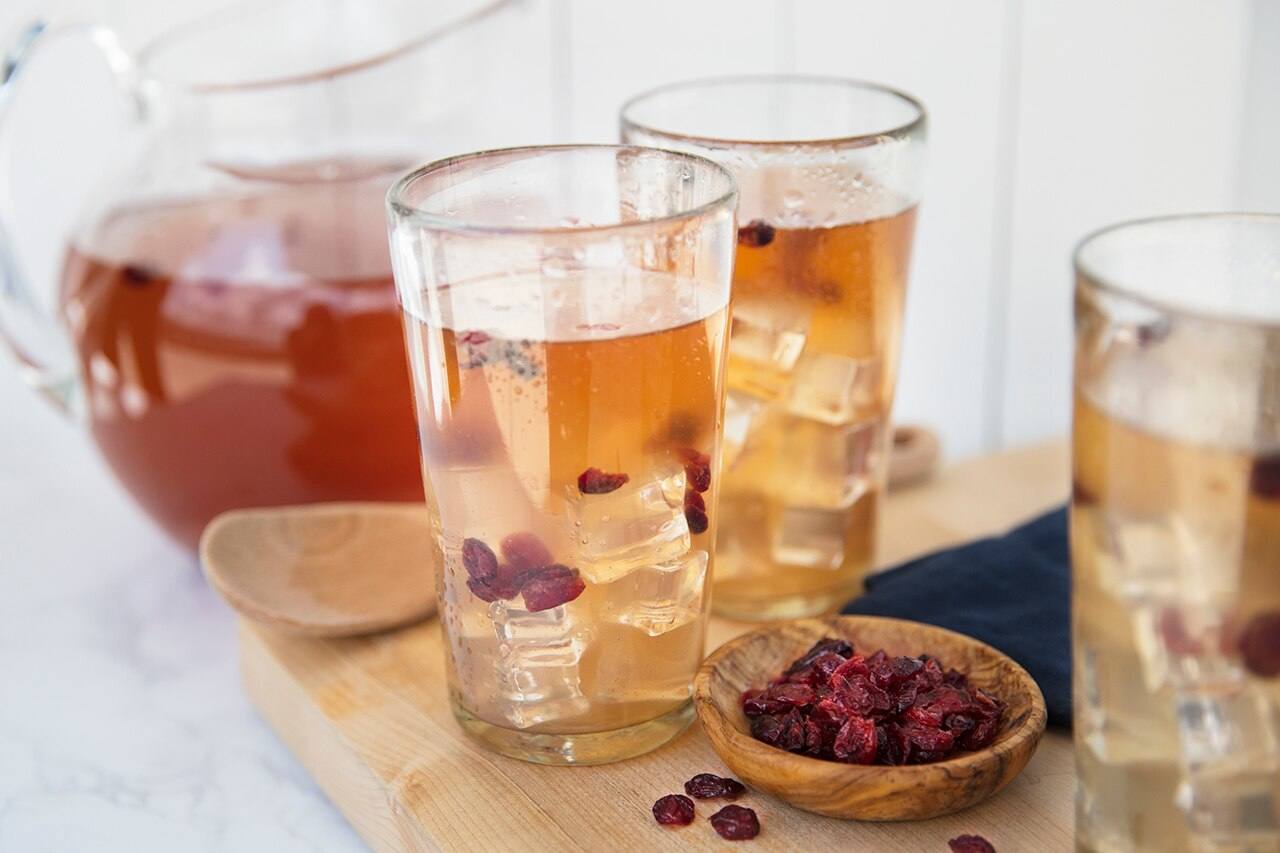 Mango Iced Herbal Tea with Cranberries