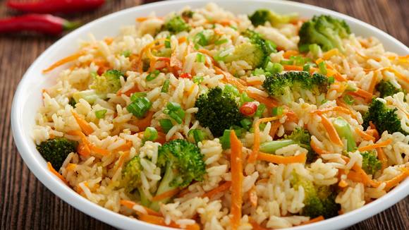 Arroz Frito Picante Con Brócoli Y Zanahorias Knorr Es<script async src=
