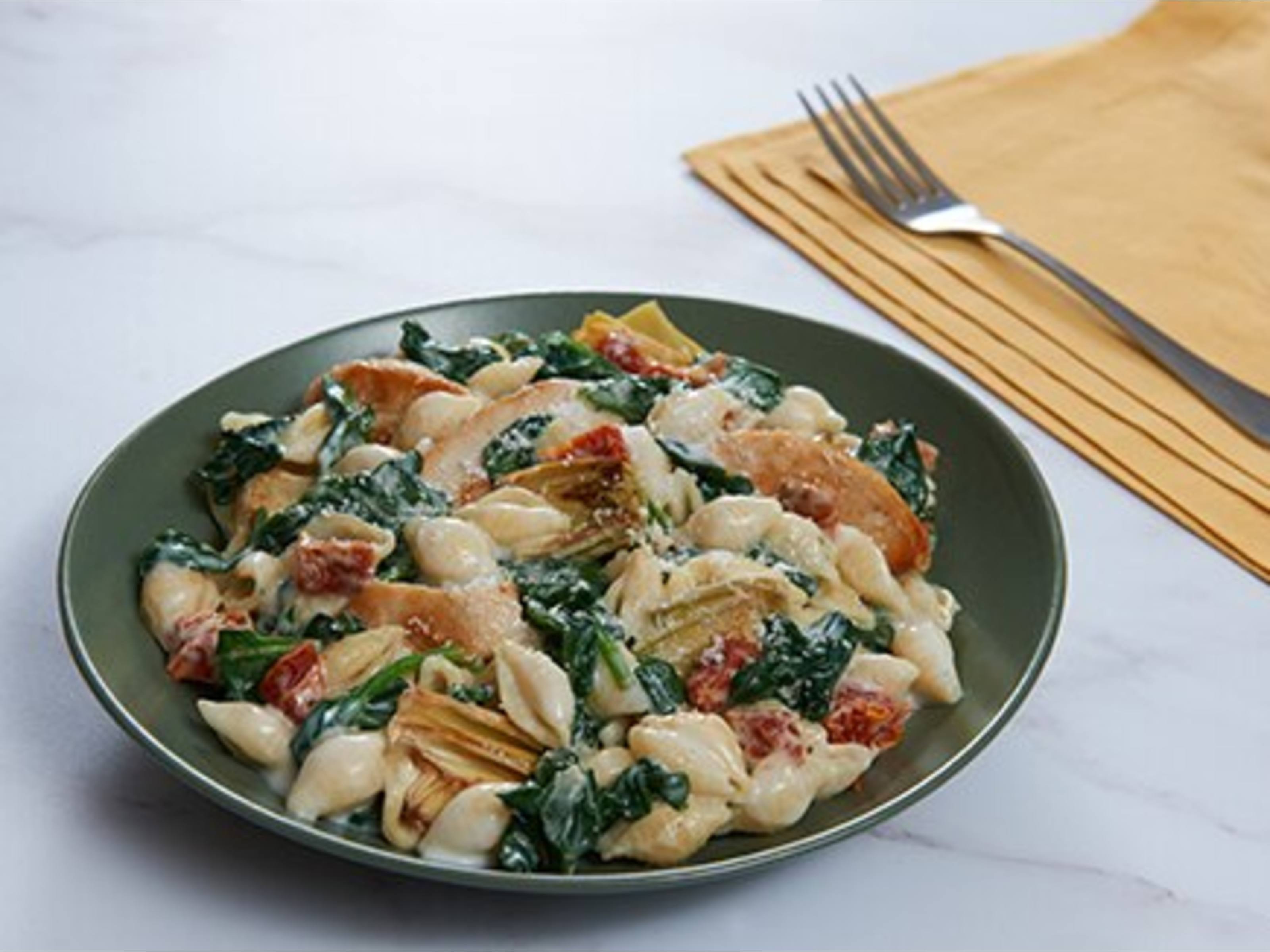 Spinach Artichoke Chicken & Pasta Spinach Artichoke Chicken & Pasta