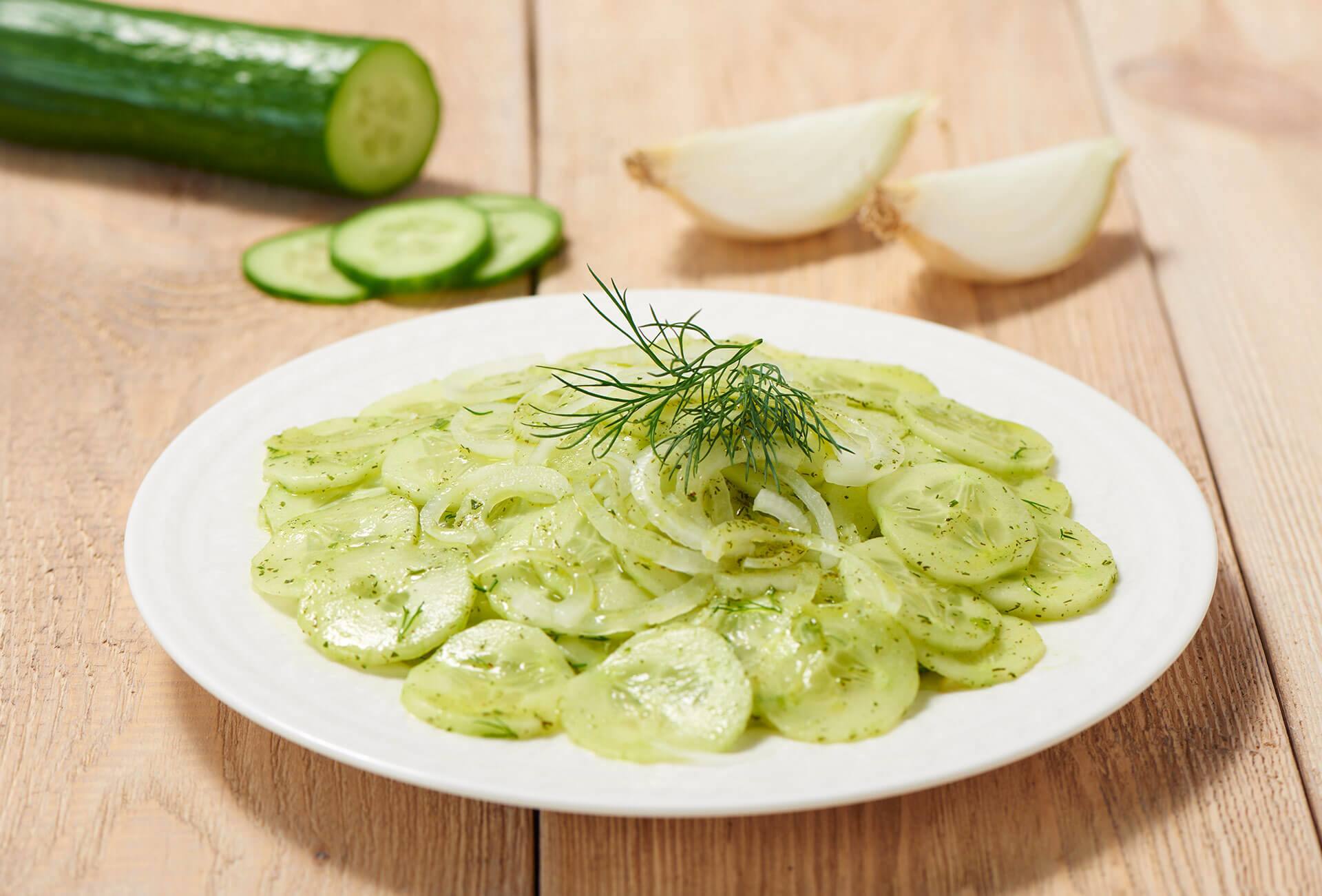 Einfacher Gurkensalat 