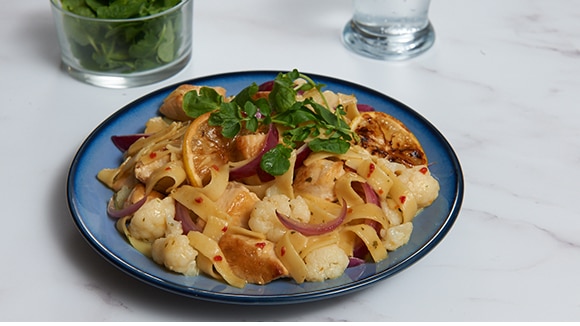 Lemon Chicken & Cauliflower Pasta Lemon Chicken & Cauliflower Pasta