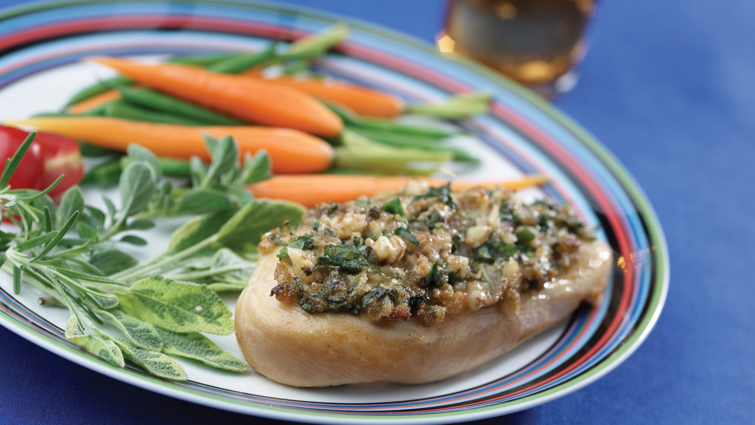 Spinach & WalnutTopped Chicken